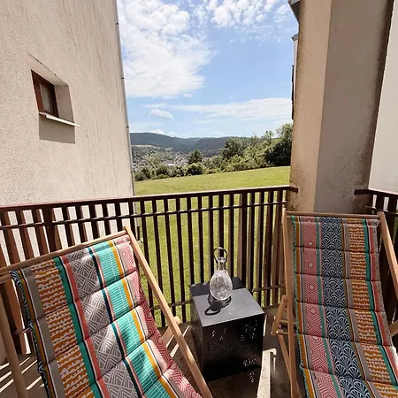 Avec Terrasse Et Vue Sur Les Vosges - Daire Gérardmer